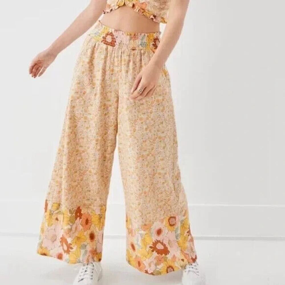 American Eagle Floral Wide Leg Pants Size XL Peach Green Yellow Boho Country 70s